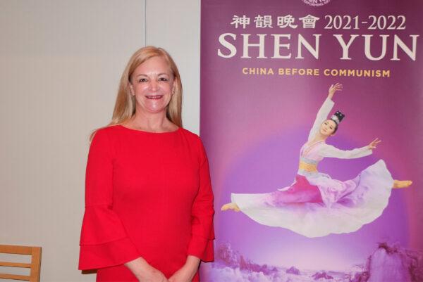 Kimberly Carson, CEO of the Breast Cancer Society of Canada, at the Shen Yun performance in Toronto on April 1, 2022. (The Epoch Times)