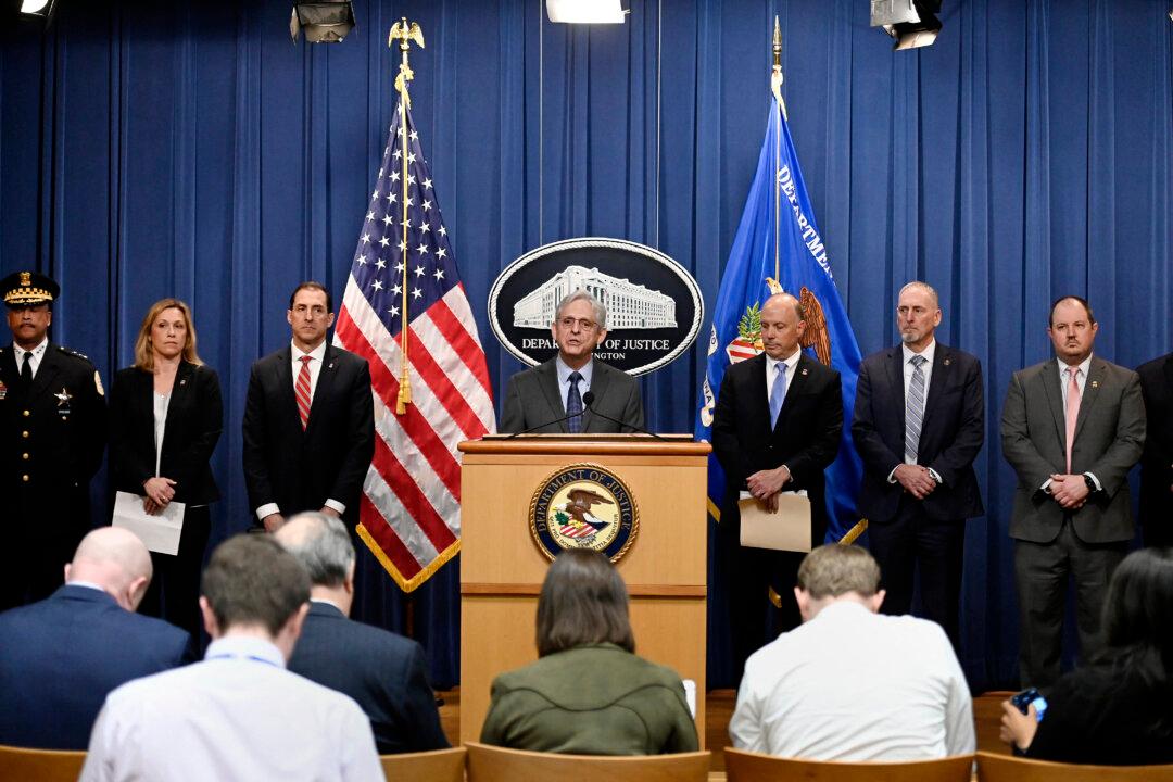 DOJ Gun Study Recommends Funding for Gun Tracing, Expanded Background Checks