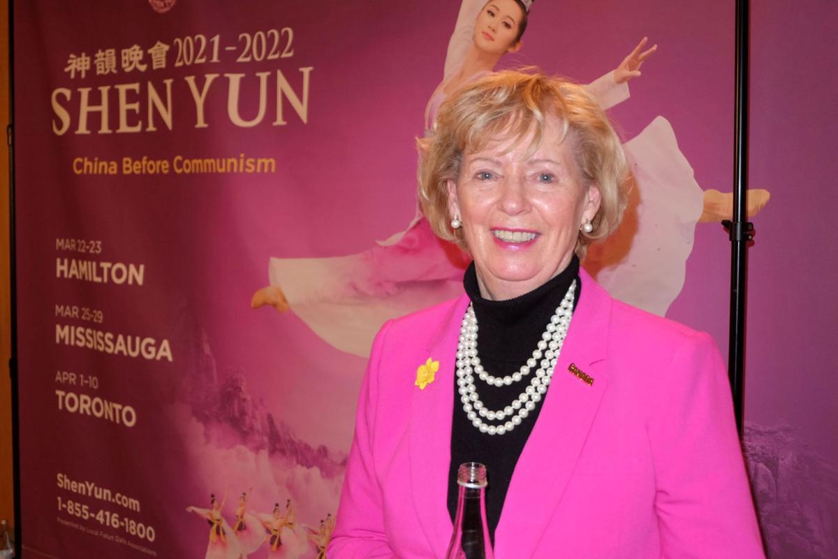 Current, Former Canadian Lawmakers Marvel at Shen Yun
