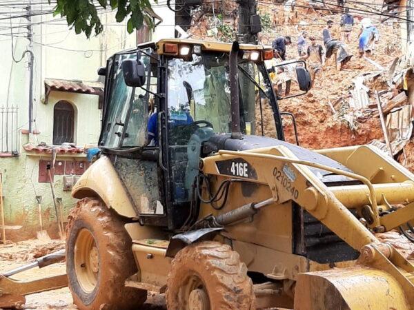 Machinery removes mud following heavy rains, in Angra dos Reis, Brazil, on April 2, 2022. (Prefeitura de Angra dos Reis/via Reuters)