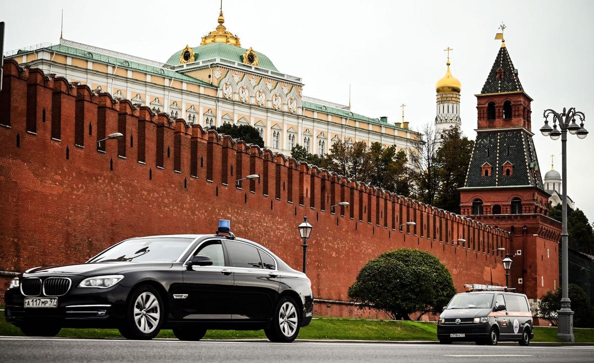 Australia to Target Putin's 'Wealthy Enablers' With Ban on Luxury Goods Exports to Russia