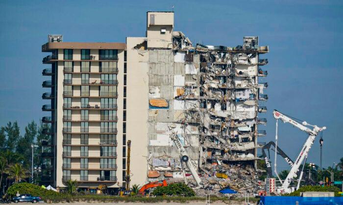 Florida Condo Near Deadly Surfside Collapse Deemed Unsafe, Evacuation Ordered