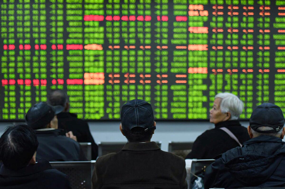 Emerging Markets Suffer $9.8 Billion Outflow in March With Big Hit to China