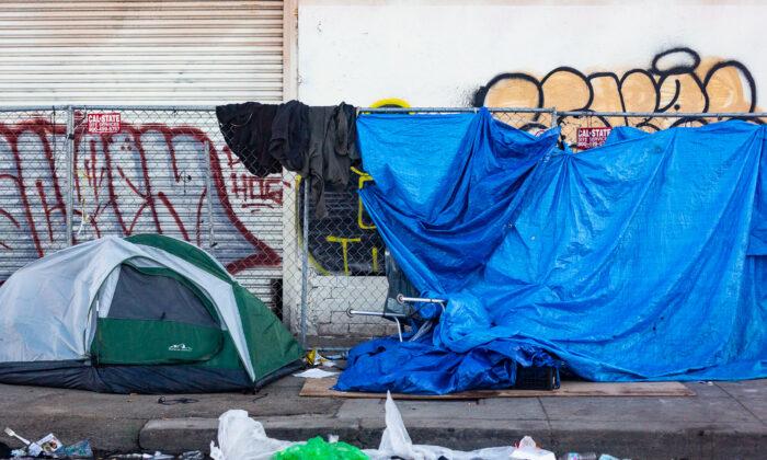 LA Council Votes to Ban Homeless Encampments Near Schools
