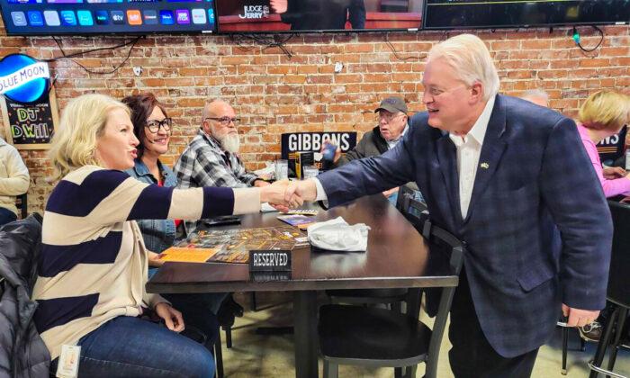 Gibbons, Mandel Continue Attack Ads in Ohio Weeks After Senate Debate Altercation