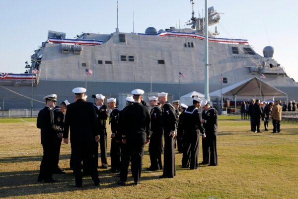 Crew members of the USS Sioux City, a Freedom-class of littoral combat ship, gather before the ship's commissioning ceremony at the U.S. Naval Academy in Annapolis, Md., on Nov. 17, 2018. (Patrick Semansky/AP Photo)
