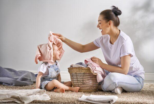 You can save money and protect yourself from health hazards by making your own fabric softeners. (Yuganov Konstantin/Shutterstock)