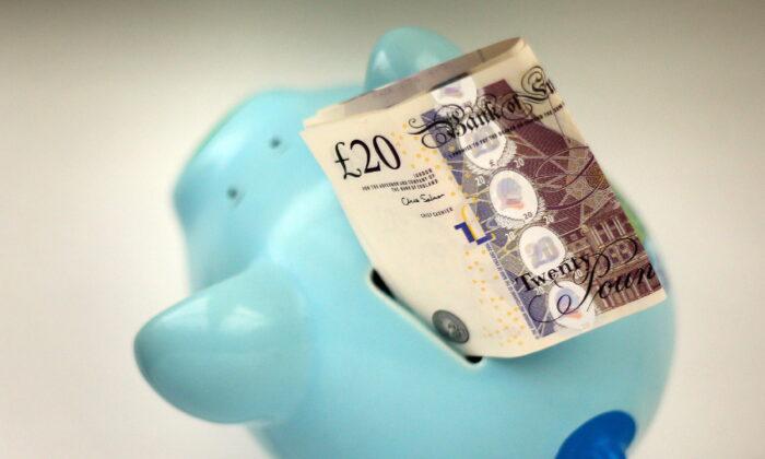 UK Financial Regulator Warns Challenger Banks Over Money Laundering Concerns