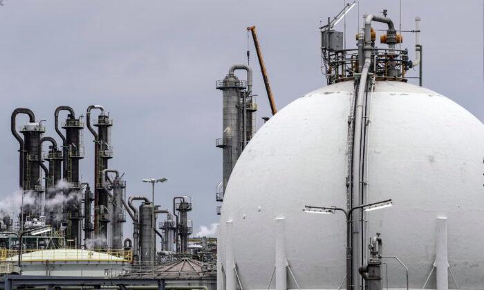 Report: Germany Top Buyer of Russian Energy Since War Began
