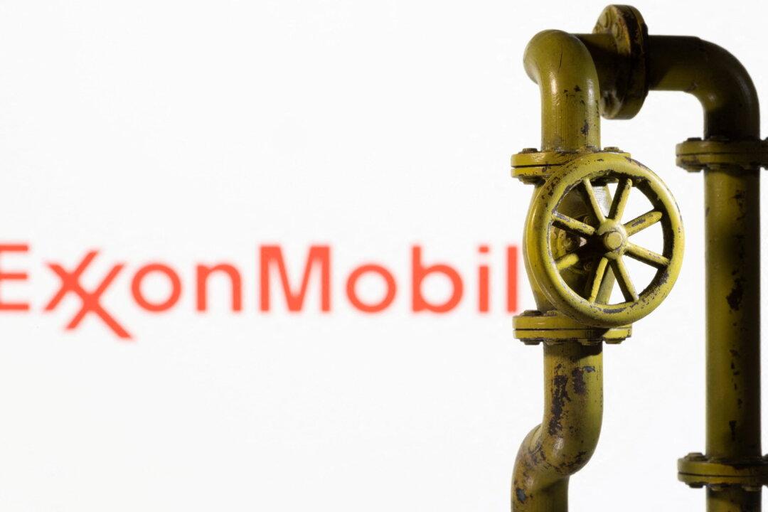 ExxonMobil Suspends Russian Far East LNG Project: Interfax