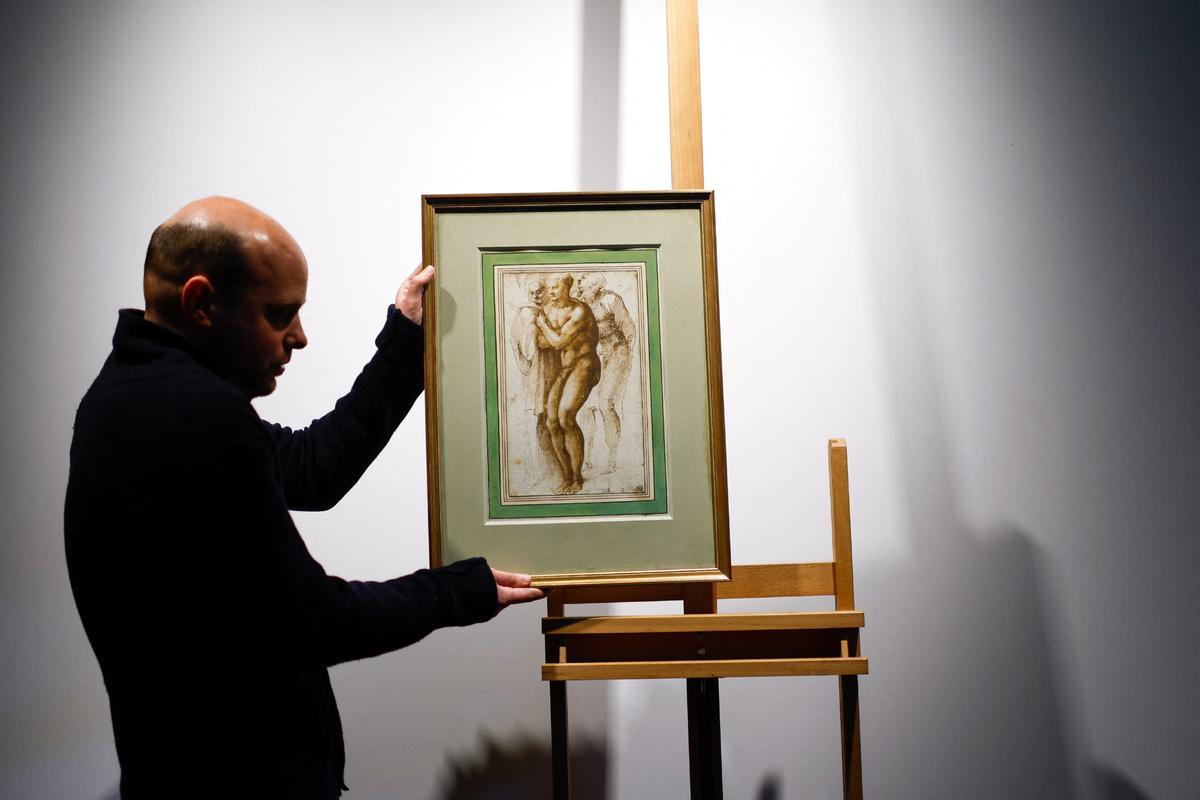 Rare Michelangelo Drawing Could Fetch 30 Million Euros in Paris Sale