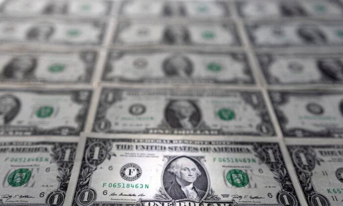 Dollar Riding High After Index Hits 100 for First Time in Nearly Two Years