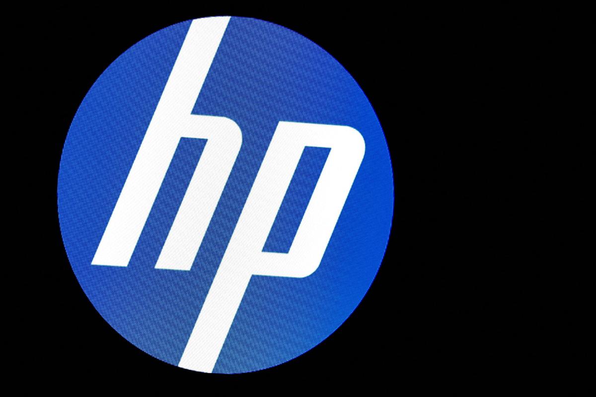 HP Soars 14.8 Percent, Sets Record After Buffett Reveals $4.2 Billion Stake