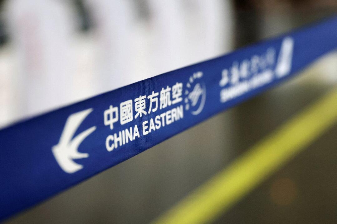 China Eastern Resumes Boeing 737-800 Flights After March Crash