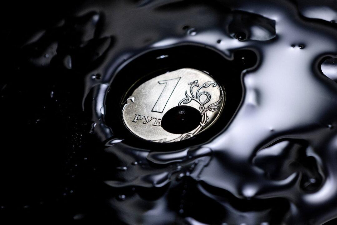 Russian Ruble Firms Past 77 Versus Dollar, Stocks Reverse Losses