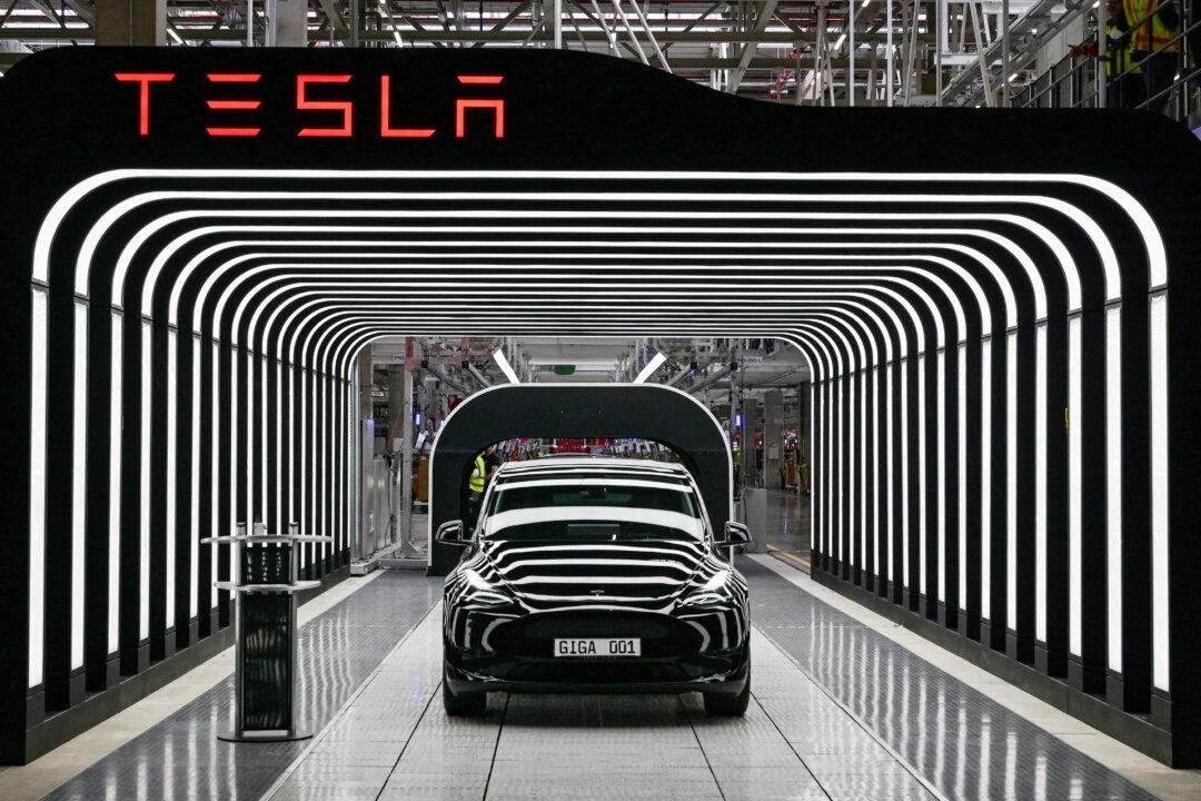 Tesla Races Ahead of Rising Raw Material Costs on Price Hikes