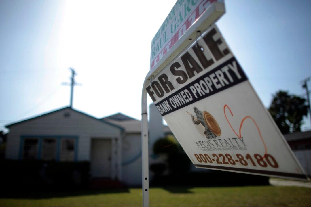 US Pending Home Sales Post 5th Straight Monthly Decline in March