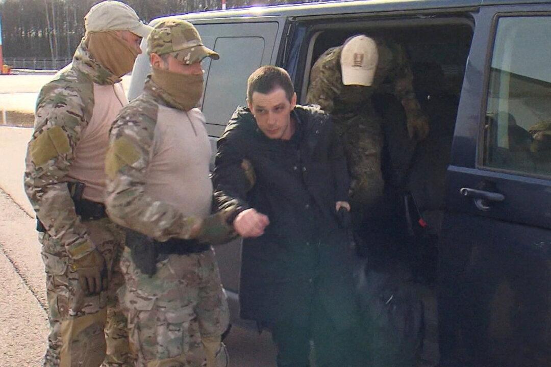 Surrounded by Blood, Filth, and ‘Disturbed Individuals,’ Trevor Reed Describes Horrible Conditions in Russian Prison