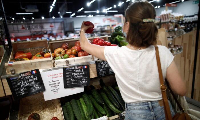 French April Inflation Higher Than Expected at Record 5.4 Percent