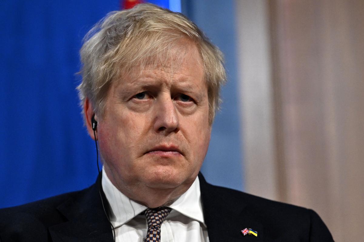 UK's Johnson to Be Fined for Lockdown-Breaching Downing Street Parties
