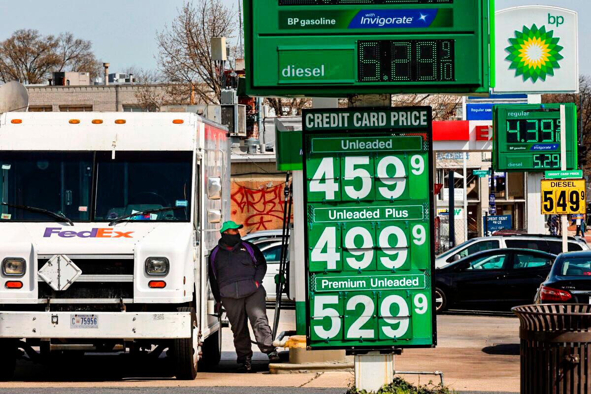 Gasoline prices hover around $4 a gallon for the least expensive grade at several gas stations in the nation's capital in Washington on April 11, 2022. (Chip Somodevilla/Getty Images)