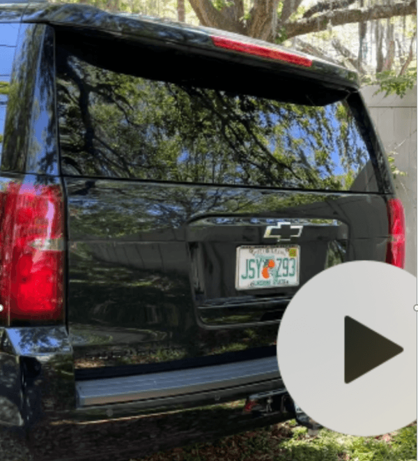 Screenshot of SUV parked near the house of Jeremy Brown's girlfriend, suspected belong to the FBI. (Obtained by The Epoch Times)