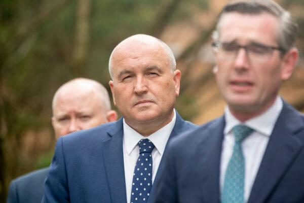 NSW Transport Minister David Elliott (C) looks on during a press conference at Parliament House in Sydney, Australia, on Oct. 22, 2020. (Jenny Evans/Getty Images)