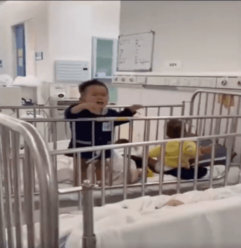 Footage of babies left crying at the Shanghai Public Health Clinical Center emerged on the Chinese internet in early April. (Screenshot via Weibo)