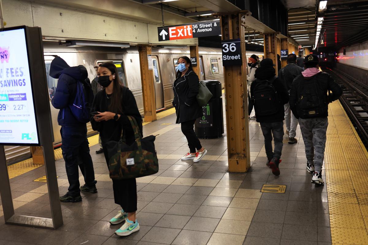 Cameras Weren't Working in New York Subway Station When Shooting Occurred: Officials