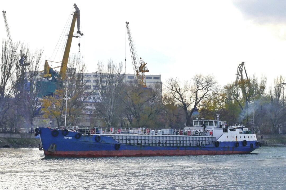 Merchant Fuel Ship Sinks Off Tunisia, Crew Rescued