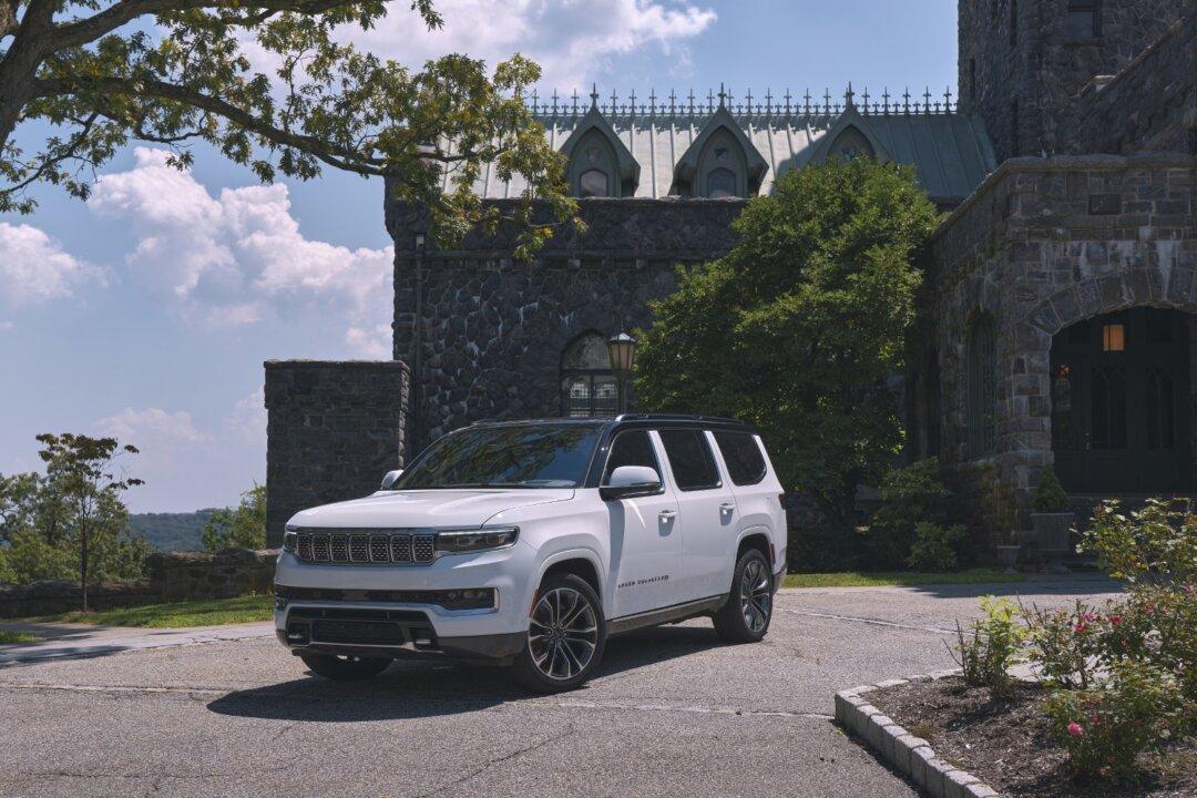 2022 Grand Wagoneer Obsidian 4X4