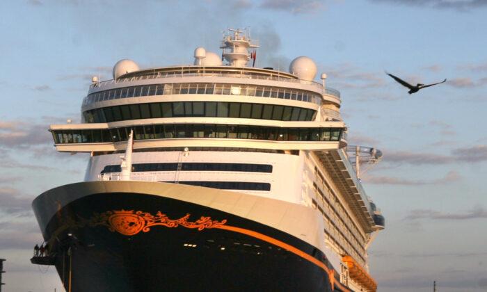 Disney Cruise Ship Company Drops COVID-19 Vaccination Requirement for Children