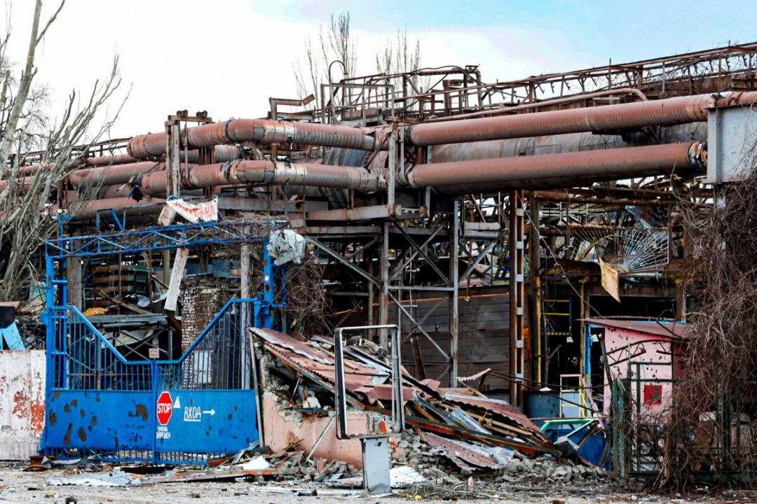 Ukrainian Official: Mariupol ‘Doesn’t Exist Anymore’ After Russia Blockade