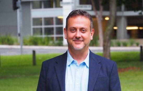 Damian Coory, public relations director and former TV journalist, is now standing as a Liberal Democrat candidate for the seat of Ryan in Brisbane's west. (Supplied/Damian Coory)