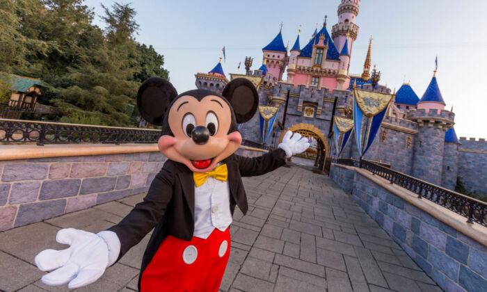 Disney Announces 100-Year Anniversary Platinum Celebration