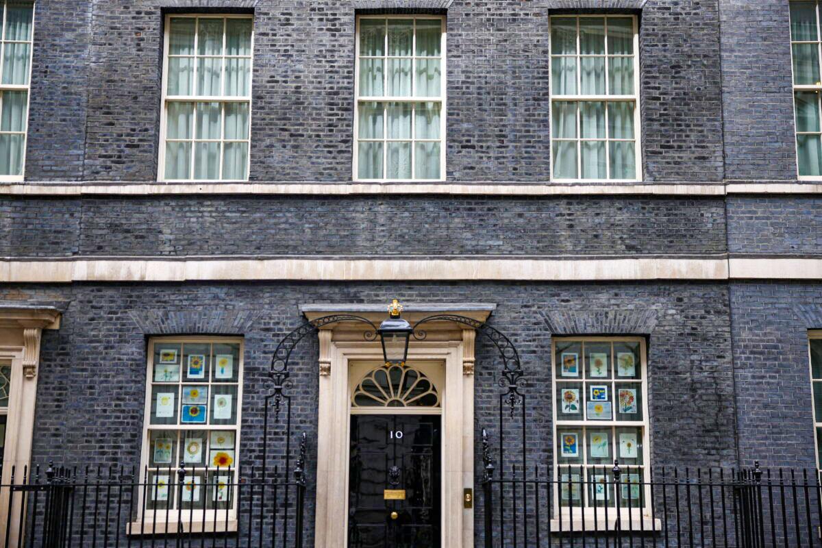 Watchdog Warned UK Government of Spyware Infections Inside 10 Downing Street