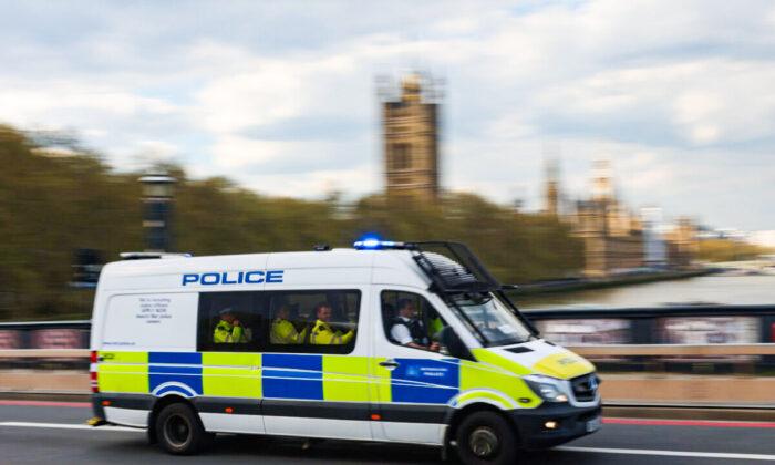 2 Police Officers Stabbed in Central London but Scotland Yard Rules out Terrorism