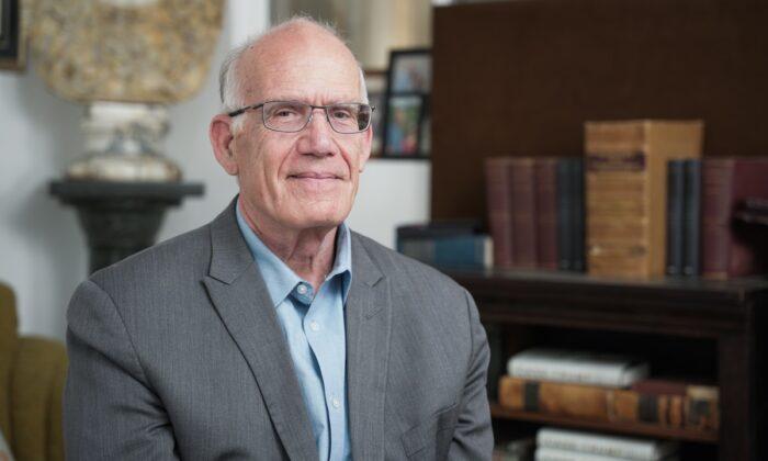 Victor Davis Hanson on Mar-a-Lago Raid, the FBI, and the Corruption of Our Political Processes