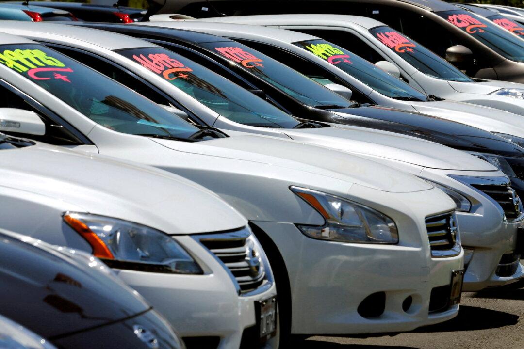 US New-Vehicle Sales Expected to Rise in March on Strong Demand for Cars and Trucks