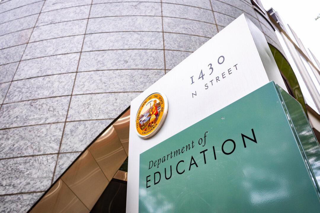 OC Education Board Hires Lobbyist to Advocate in DC