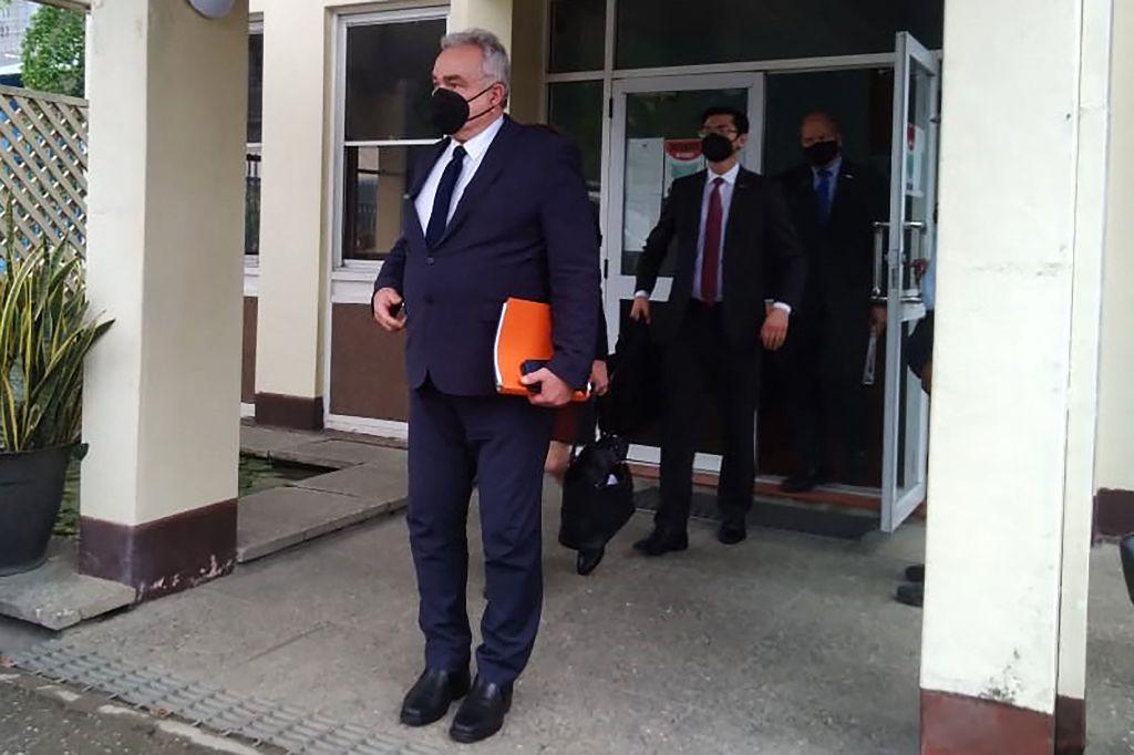 US National Security Council's Indo-Pacific coordinator Kurt Campbell (C) leaves after a meeting with the Solomon Islands government in Honiara on April 22, 2022. (MAVIS PODOKOLO/AFP via Getty Images)