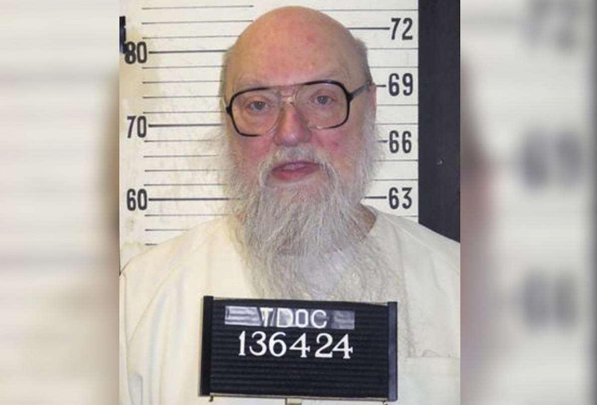 Tennessee Governor Temporarily Delays Execution of Convicted Killer Due to ‘Oversight’