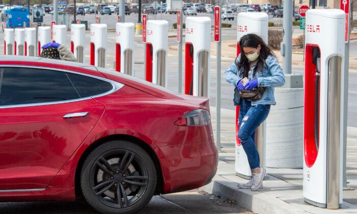 Road to Electric Vehicles: Carrot for the Wealthy, Stick for the Rest