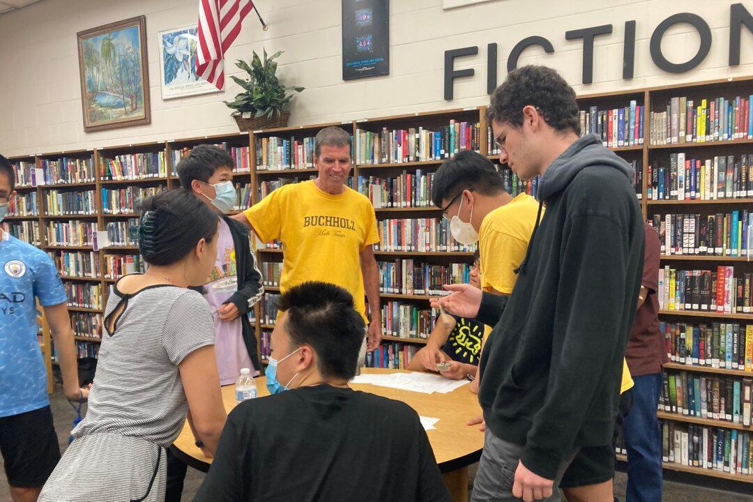 Mask Restrictions Didn’t Add Up, So Teacher Quit For the Good of His Math Champions