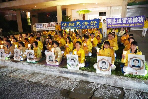 Hundreds gather in front of the Chinese Consulate in Los Angeles on April 23, 2022, to commemorate the 23rd anniversary of the peaceful petition of 10,000 Falun Gong practitioners. (Debora Cheng/The Epoch Times)