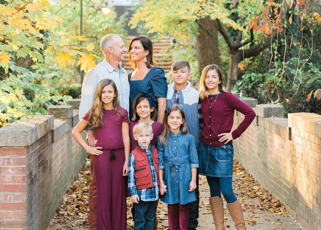 Kelly Lester with her husband, Robbie, and their kids. (Courtesy of <a href="https://www.facebook.com/kellylesterforlife">Kelly Lester</a>)