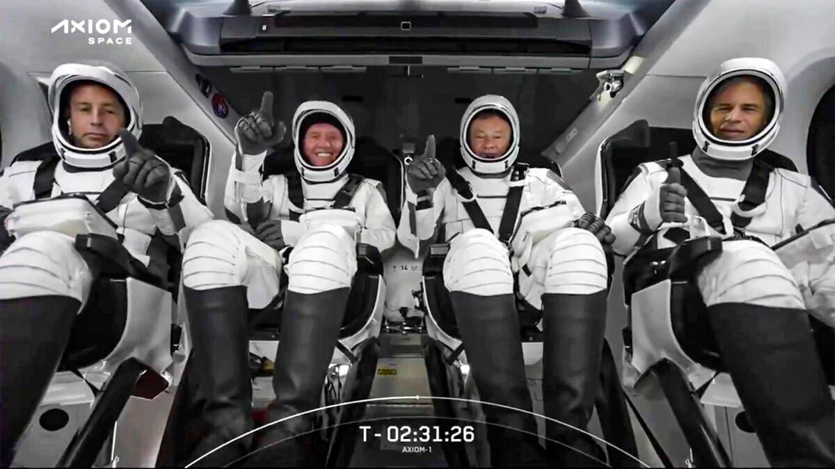 Rich Trio Back on Earth After Charter Trip to Space Station