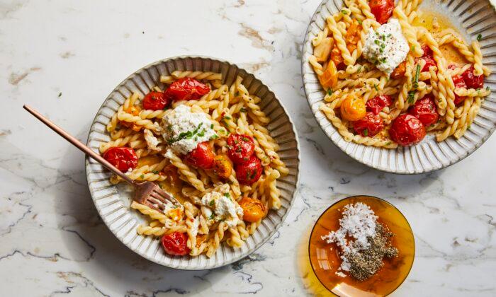 Pasta With Tomato Confit and Ricotta