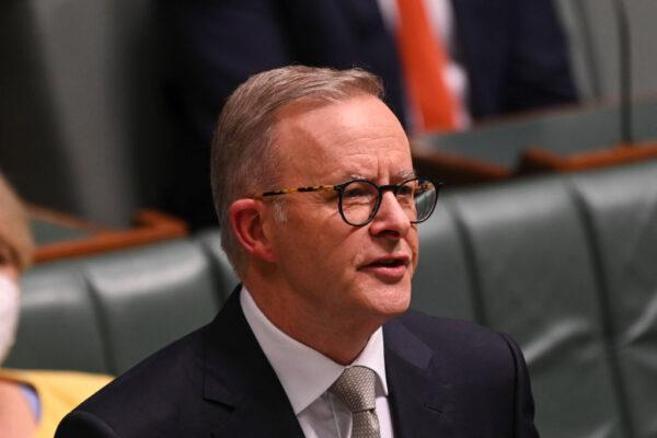 Labor and opposition leader Anthony Albanese delivers his budget reply speech in Canberra, Australia on March 31, 2022. (Martin Ollman/Getty Images)