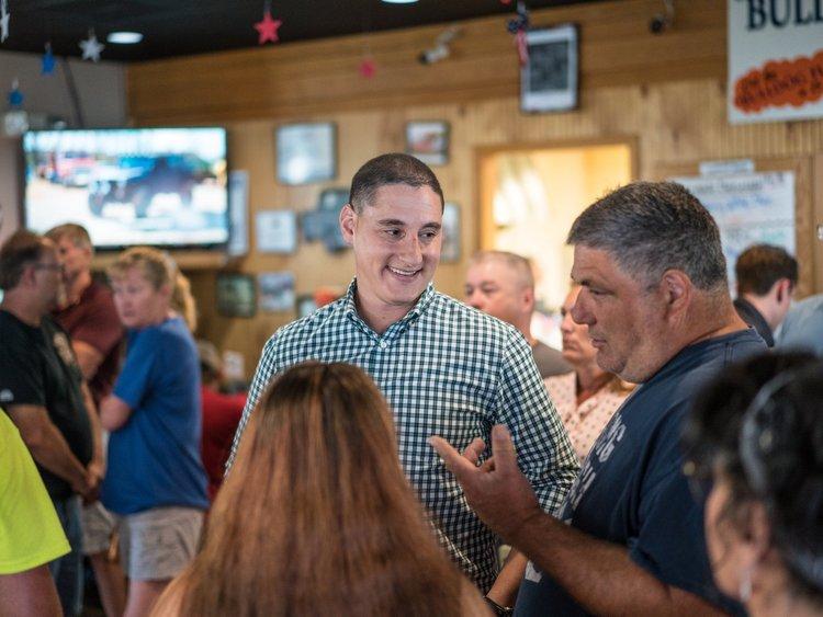 Ohio GOP U.S. Senate candidate Josh Mandel talks to supporters during a campaign stop at Top Notch Diner in Cortland, Ohio. (Courtesy of Josh Mandel for U.S. Senate)